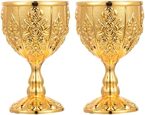 Hemoton Glass Tumblers Gold Chalice Cup 2pcs Retro Royal Embossed pehar Metal Liquor Cup Footed koktel Glass Gold Wine drinking Mug Decoative Martini Glass for party wedding table Decor