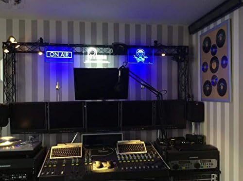 Ime Personalizirani studio za snimanje studija za mikrofon Neon Light Sign White 16x12 inča ST4S43-QM-TM-W