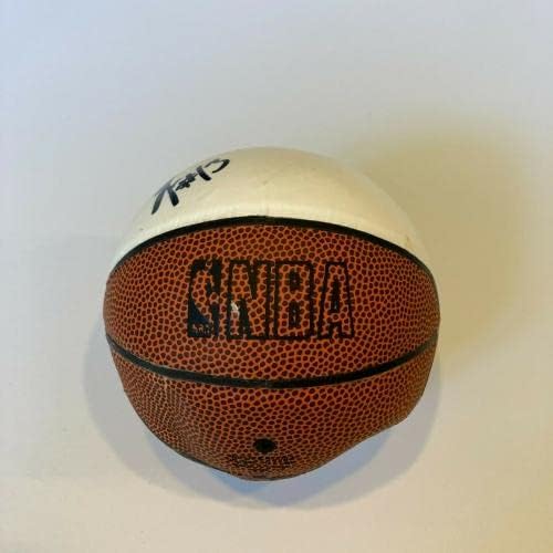 Shabazz Muhammad potpisao je autogradno spalding NBA mini košarka - autogramirane košarkama