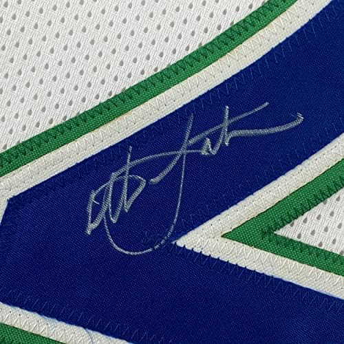 Autographing / potpisan Christian Laettner Minnesota bijeli košarkaški dres PSA / DNK COA