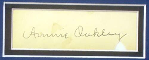 Annie Oakley autogram kartica. Smatra se najboljom oštrom Pucačinom svog vremena i bila je headliner na Buffalo Bill's Wild West Showu